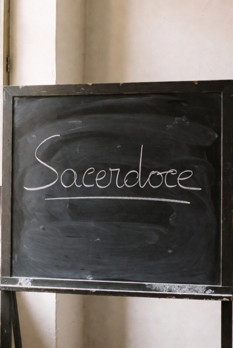 Le mot du tableau : Sacerdoce